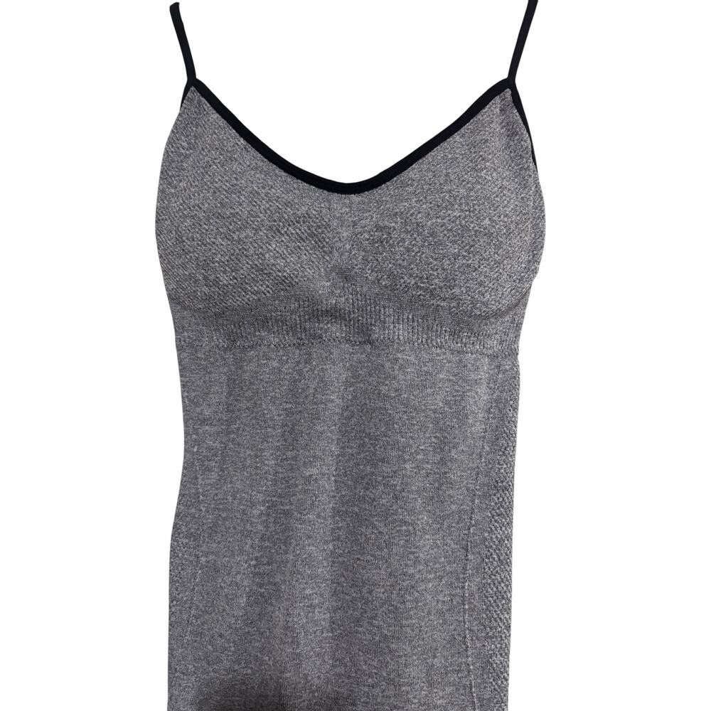 Daze Gray Ribbed Racerback Athletic Tank – One Size S/M, Removable Padding - Picture 5 of 6